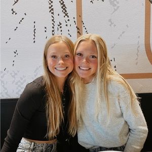 Meet your Posher, Addie